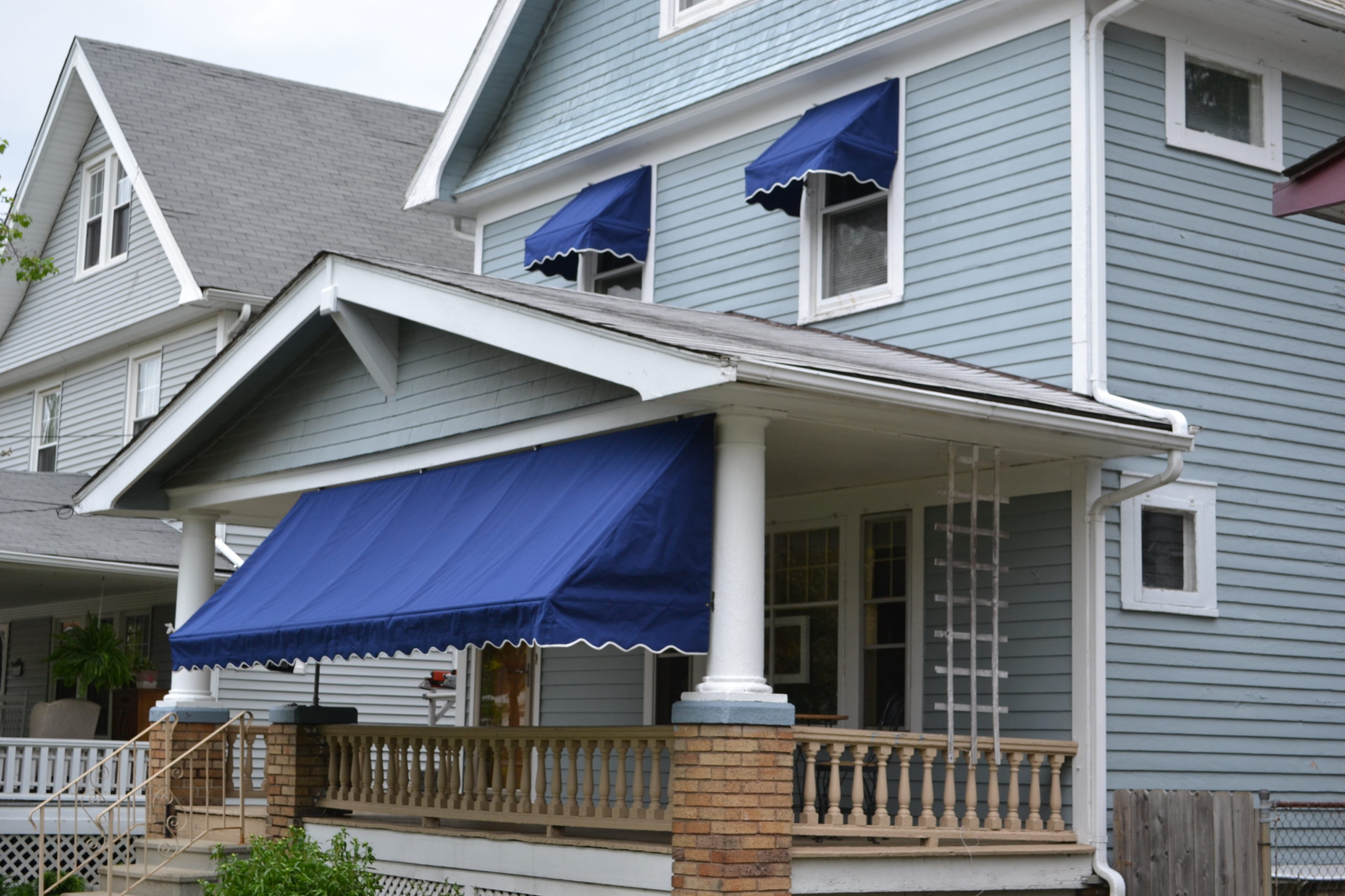 American Awning Cleveland Ohio, Retractable and Aluminum